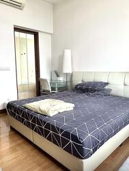 The Centrio (D12), Apartment #573208691